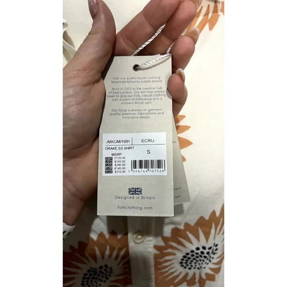 NWT Folk Mens Short Sleeve Sunflower Print Button-Up Shirt Size Small Multicolor - Picture 3 of 6